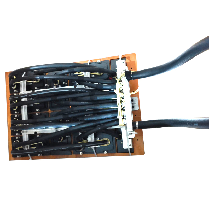 B200 Cold Plate Loops